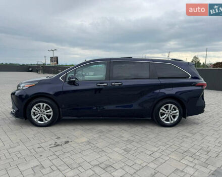 Синий Тойота Сиенна, объемом двигателя 2.49 л и пробегом 16 тыс. км за 59500 $, фото 20 на Automoto.ua