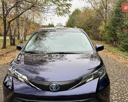 Синий Тойота Сиенна, объемом двигателя 2.49 л и пробегом 20 тыс. км за 62500 $, фото 27 на Automoto.ua