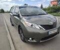 Зелений Тойота Сієнна, об'ємом двигуна 3.5 л та пробігом 295 тис. км за 16500 $, фото 1 на Automoto.ua