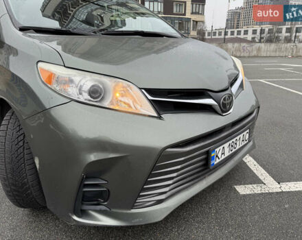 Зеленый Тойота Сиенна, объемом двигателя 3.5 л и пробегом 167 тыс. км за 23500 $, фото 9 на Automoto.ua