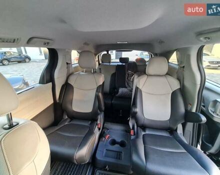 Зеленый Тойота Сиенна, объемом двигателя 2.49 л и пробегом 160 тыс. км за 29000 $, фото 4 на Automoto.ua