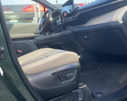 Зелений Тойота Сієнна, об'ємом двигуна 2.49 л та пробігом 165 тис. км за 39550 $, фото 28 на Automoto.ua