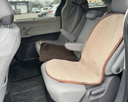 Зеленый Тойота Сиенна, объемом двигателя 2.49 л и пробегом 80 тыс. км за 38777 $, фото 13 на Automoto.ua