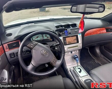 Белый Тойота Солара, объемом двигателя 3.3 л и пробегом 290 тыс. км за 6400 $, фото 1 на Automoto.ua