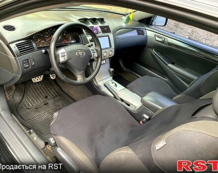 Черный Тойота Солара, объемом двигателя 3.3 л и пробегом 250 тыс. км за 5200 $, фото 3 на Automoto.ua