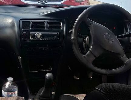 Серый Тойота Спринтер, объемом двигателя 1.3 л и пробегом 200 тыс. км за 900 $, фото 1 на Automoto.ua