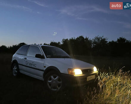 Белый Тойота Старлет, объемом двигателя 0 л и пробегом 320 тыс. км за 1100 $, фото 1 на Automoto.ua