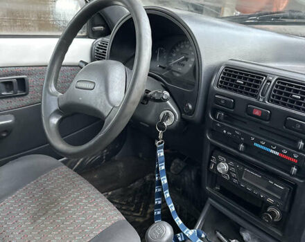 Белый Тойота Старлет, объемом двигателя 0 л и пробегом 320 тыс. км за 1100 $, фото 7 на Automoto.ua