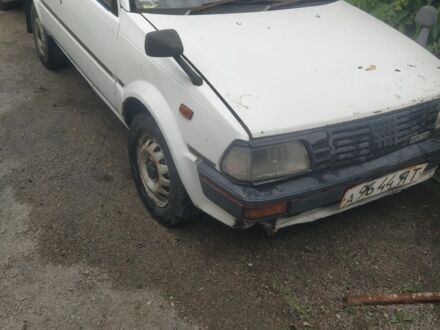 Белый Тойота Старлет, объемом двигателя 0 л и пробегом 100 тыс. км за 592 $, фото 1 на Automoto.ua