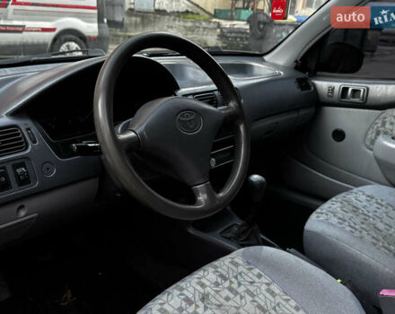 Черный Тойота Старлет, объемом двигателя 1.33 л и пробегом 185 тыс. км за 1150 $, фото 8 на Automoto.ua