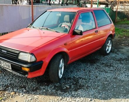 Красный Тойота Старлет, объемом двигателя 1 л и пробегом 3 тыс. км за 950 $, фото 5 на Automoto.ua