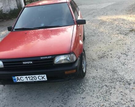 Червоний Тойота Старлет, об'ємом двигуна 1 л та пробігом 140 тис. км за 1700 $, фото 3 на Automoto.ua