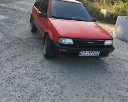 Червоний Тойота Старлет, об'ємом двигуна 1 л та пробігом 140 тис. км за 1700 $, фото 2 на Automoto.ua