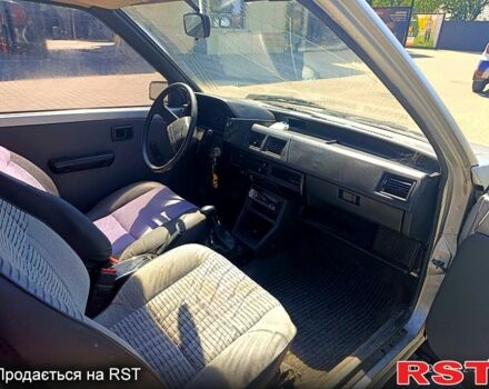 Тойота Старлет, об'ємом двигуна 1 л та пробігом 300 тис. км за 1500 $, фото 5 на Automoto.ua