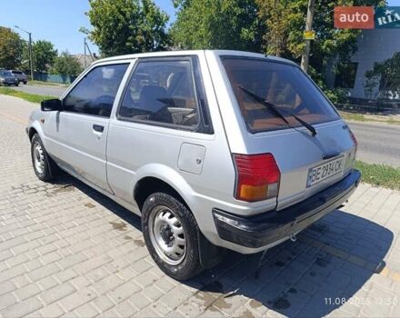 Серый Тойота Старлет, объемом двигателя 1 л и пробегом 300 тыс. км за 1500 $, фото 7 на Automoto.ua