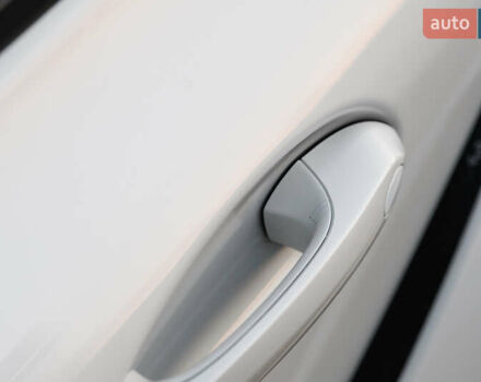 Белый Тойота Супра, объемом двигателя 3 л и пробегом 24 тыс. км за 50000 $, фото 60 на Automoto.ua