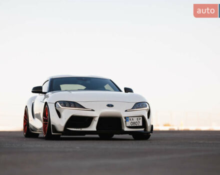 Белый Тойота Супра, объемом двигателя 3 л и пробегом 24 тыс. км за 50000 $, фото 1 на Automoto.ua