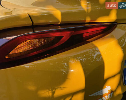 Желтый Тойота Супра, объемом двигателя 3 л и пробегом 17 тыс. км за 55555 $, фото 6 на Automoto.ua