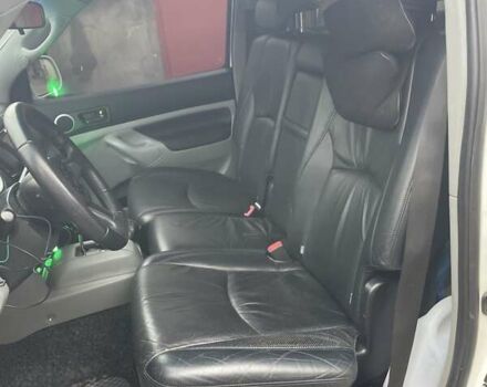 Белый Тойота Такома, объемом двигателя 2.7 л и пробегом 270 тыс. км за 9500 $, фото 11 на Automoto.ua