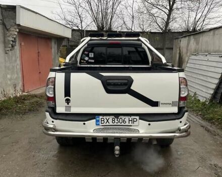 Белый Тойота Такома, объемом двигателя 2.7 л и пробегом 270 тыс. км за 9500 $, фото 7 на Automoto.ua