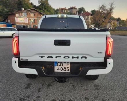 Белый Тойота Такома, объемом двигателя 2.7 л и пробегом 67 тыс. км за 14000 $, фото 13 на Automoto.ua