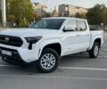 Белый Тойота Такома, объемом двигателя 2.39 л и пробегом 13 тыс. км за 49500 $, фото 1 на Automoto.ua