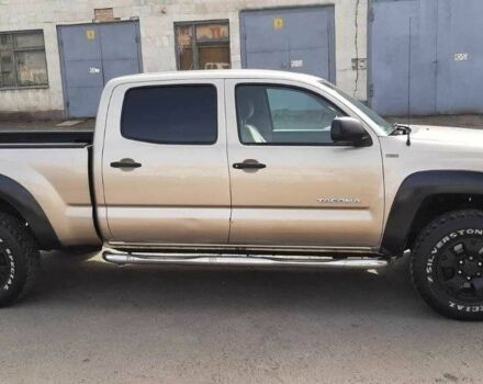 Бежевый Тойота Такома, объемом двигателя 4 л и пробегом 182 тыс. км за 11200 $, фото 1 на Automoto.ua