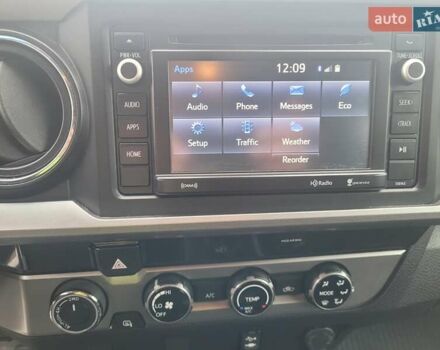 Бежевый Тойота Такома, объемом двигателя 2.69 л и пробегом 81 тыс. км за 23500 $, фото 13 на Automoto.ua