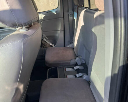 Черный Тойота Такома, объемом двигателя 2.69 л и пробегом 212 тыс. км за 19000 $, фото 7 на Automoto.ua