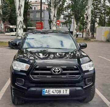 Черный Тойота Такома, объемом двигателя 2.69 л и пробегом 81 тыс. км за 20200 $, фото 7 на Automoto.ua