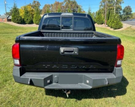 Чорний Тойота Такома, об'ємом двигуна 2.7 л та пробігом 38 тис. км за 10400 $, фото 4 на Automoto.ua