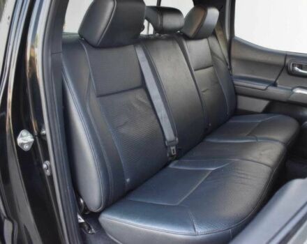 Черный Тойота Такома, объемом двигателя 3.5 л и пробегом 30 тыс. км за 27100 $, фото 10 на Automoto.ua