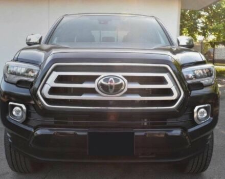 Черный Тойота Такома, объемом двигателя 3.5 л и пробегом 30 тыс. км за 27100 $, фото 1 на Automoto.ua