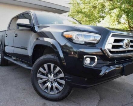 Черный Тойота Такома, объемом двигателя 3.5 л и пробегом 30 тыс. км за 27100 $, фото 1 на Automoto.ua