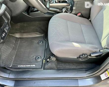 Тойота Такома, объемом двигателя 3.5 л и пробегом 35 тыс. км за 35900 $, фото 15 на Automoto.ua