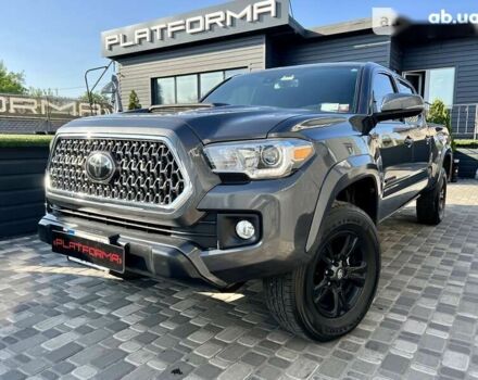 Тойота Такома, объемом двигателя 3.5 л и пробегом 35 тыс. км за 35900 $, фото 4 на Automoto.ua