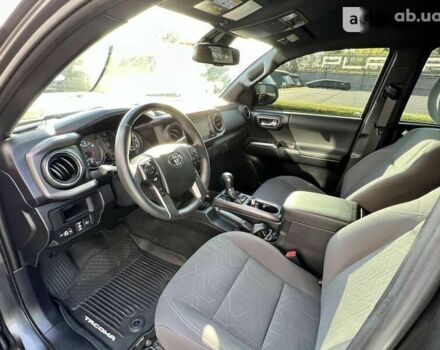 Тойота Такома, объемом двигателя 3.5 л и пробегом 35 тыс. км за 35900 $, фото 22 на Automoto.ua