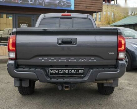 Тойота Такома, объемом двигателя 3.5 л и пробегом 55 тыс. км за 24000 $, фото 13 на Automoto.ua