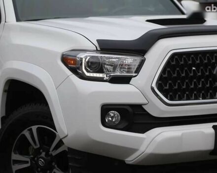 Тойота Такома, объемом двигателя 3.5 л и пробегом 92 тыс. км за 26500 $, фото 4 на Automoto.ua