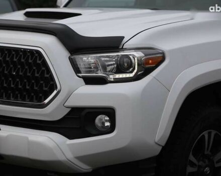 Тойота Такома, объемом двигателя 3.5 л и пробегом 92 тыс. км за 26500 $, фото 3 на Automoto.ua