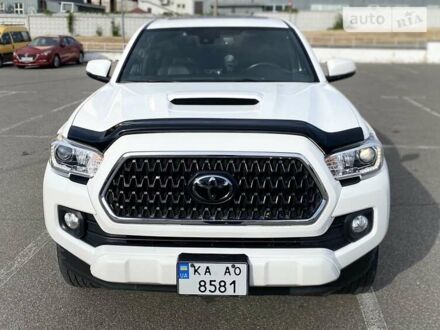 Тойота Такома 2018 у Києві на Automoto.ua Тойота Такома, об'ємом двигуна 3.46 л та пробігом 83 тис. км за 35000 $, фото 1 на Automoto.ua