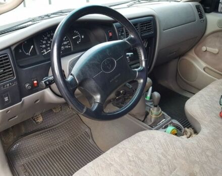 Серый Тойота Такома, объемом двигателя 2.7 л и пробегом 50 тыс. км за 20000 $, фото 1 на Automoto.ua