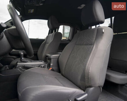 Сірий Тойота Такома, об'ємом двигуна 3.46 л та пробігом 55 тис. км за 24900 $, фото 24 на Automoto.ua