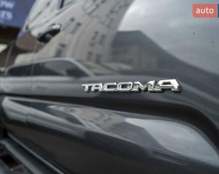 Сірий Тойота Такома, об'ємом двигуна 3.46 л та пробігом 55 тис. км за 24900 $, фото 6 на Automoto.ua
