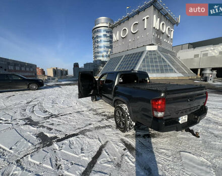 Серый Тойота Такома, объемом двигателя 3.5 л и пробегом 171 тыс. км за 23000 $, фото 6 на Automoto.ua