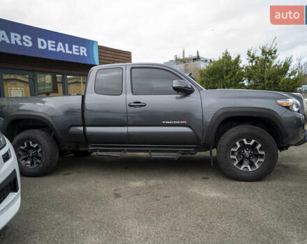 Сірий Тойота Такома, об'ємом двигуна 3.46 л та пробігом 55 тис. км за 24900 $, фото 4 на Automoto.ua