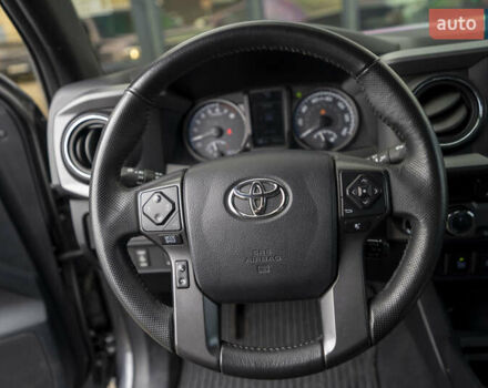 Сірий Тойота Такома, об'ємом двигуна 3.46 л та пробігом 55 тис. км за 24900 $, фото 35 на Automoto.ua