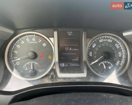 Серый Тойота Такома, объемом двигателя 3.46 л и пробегом 227 тыс. км за 18790 $, фото 17 на Automoto.ua