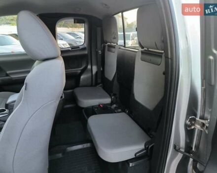 Серый Тойота Такома, объемом двигателя 3.46 л и пробегом 227 тыс. км за 18990 $, фото 10 на Automoto.ua