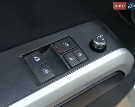 Серый Тойота Такома, объемом двигателя 3.46 л и пробегом 227 тыс. км за 18990 $, фото 21 на Automoto.ua